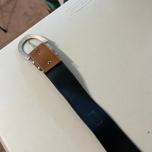 Vintage 90s Tan Vegan Leather Wide Silver Buckle Belt Size XS/S - Picture 6 of 9